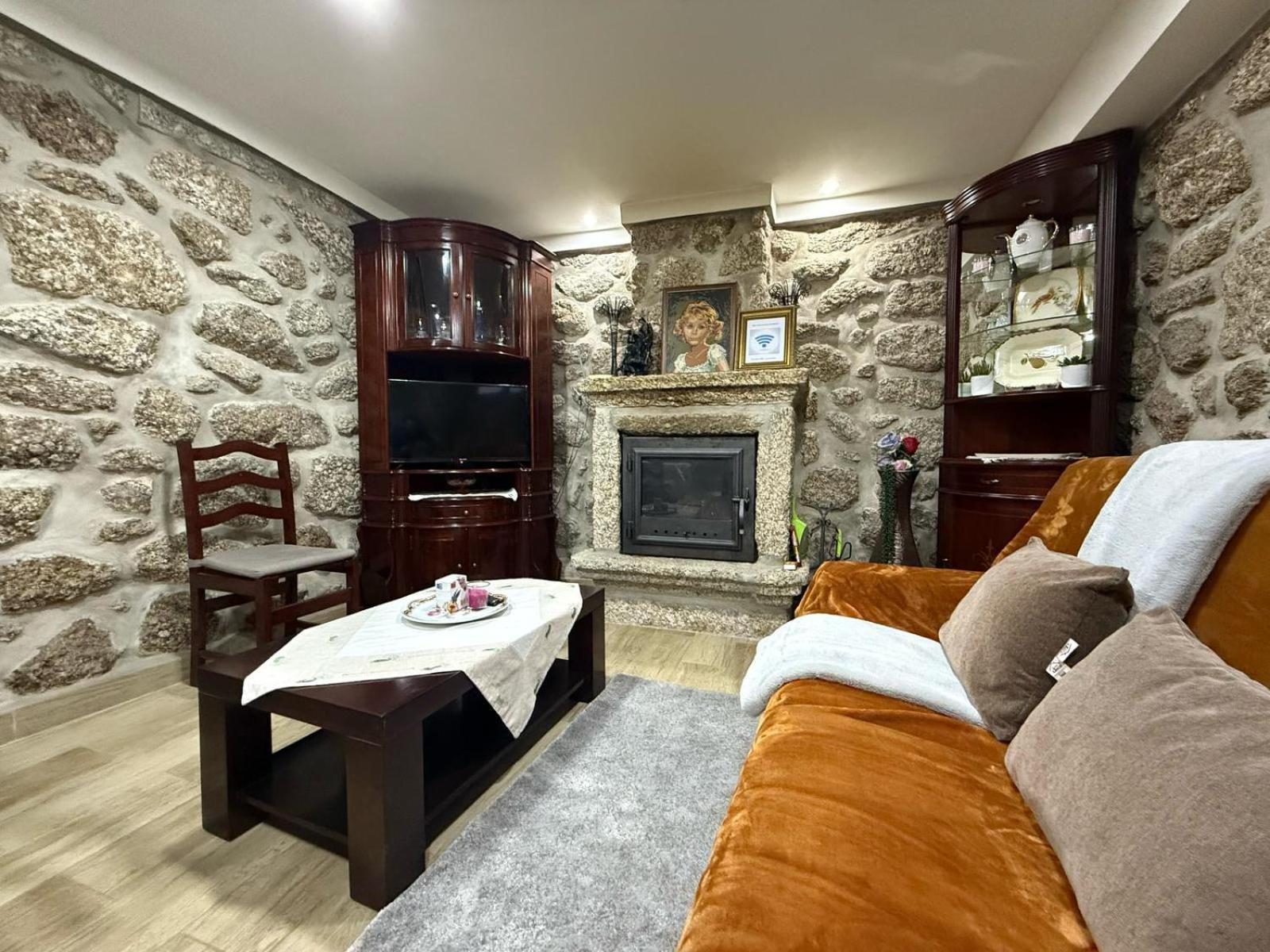 Casa Carlinhos Da Carreira Villa Terras de Bouro Eksteriør billede